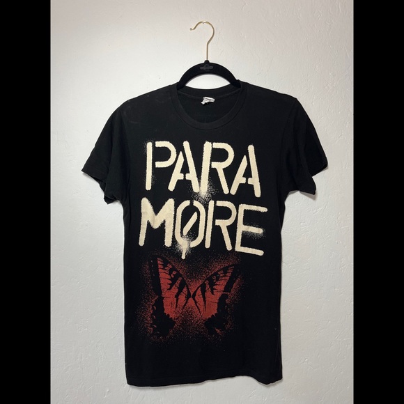 Tops - Paramore • Concert Tee 2010